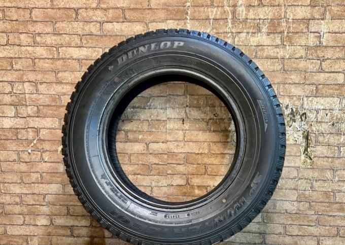 Dunlop SP Winter Ice 01 185/70 R14