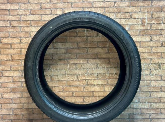 Bridgestone Potenza S001 275/35 R20