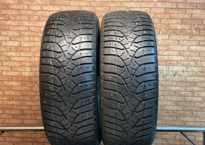 Bridgestone Blizzak Spike-02 SUV 285/60 R18