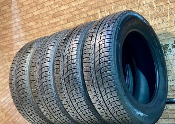 Michelin Latitude X-Ice XI2 215/65 R17