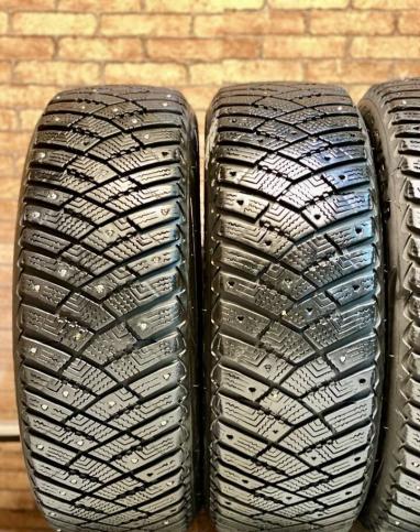 Goodyear Ultragrip Ice Arctic 185/60 R15