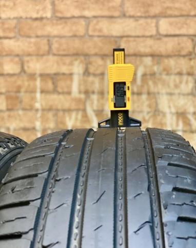 Nokian Tyres Hakka Blue SUV 215/60 R17