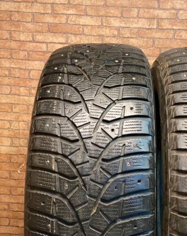 Bridgestone Blizzak Spike-02 SUV 285/60 R18