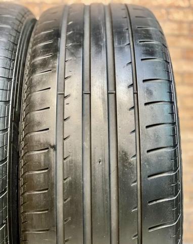 GT Radial Champiro HPY 235/55 R19