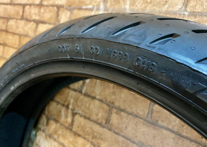 120/60 R17 Metzeler Roadtec 01 No190 Новая мотошина