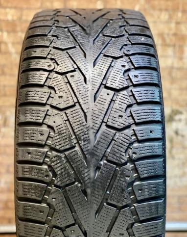 Pirelli Ice Zero 275/45 R20