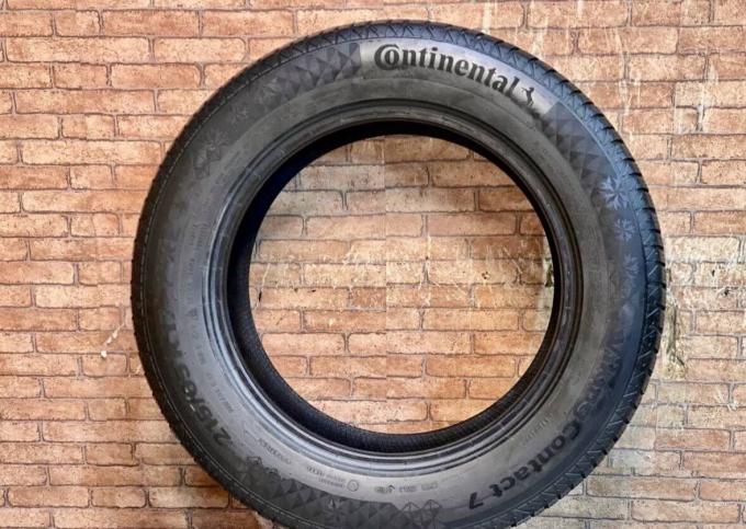 Continental ContiVikingContact 7 215/65 R17