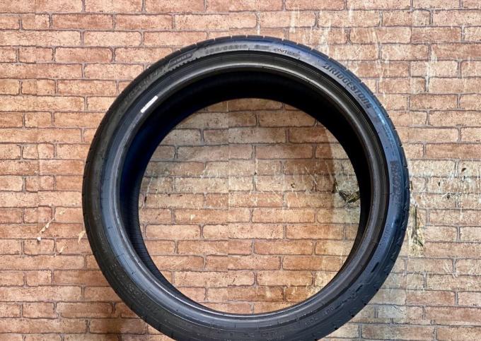 Bridgestone Turanza T005 235/35 R19