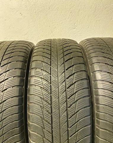 Bridgestone Blizzak LM-001 225/60 R18