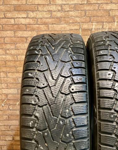 Pirelli Winter Ice Zero 235/65 R17