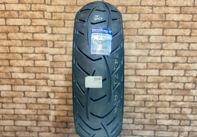 190/55 R17 Metzeler Tourance Next новая No84