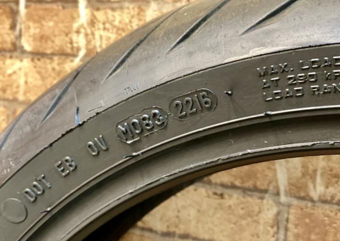 Мотошина 120/70 R17 Metzeler Roadtec Z8 No341