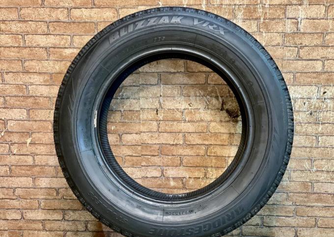 Bridgestone Blizzak VRX 185/65 R15