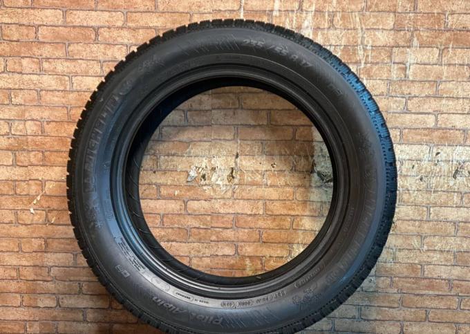 Michelin Pilot Alpin PA4 235/55 R17