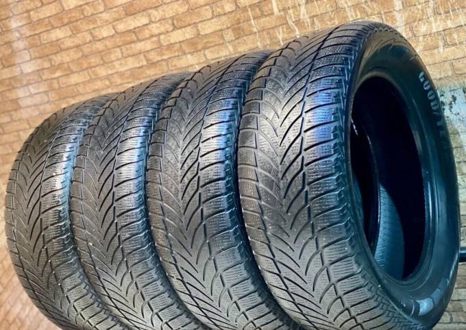 Goodyear UltraGrip Ice 2+ 235/55 R17