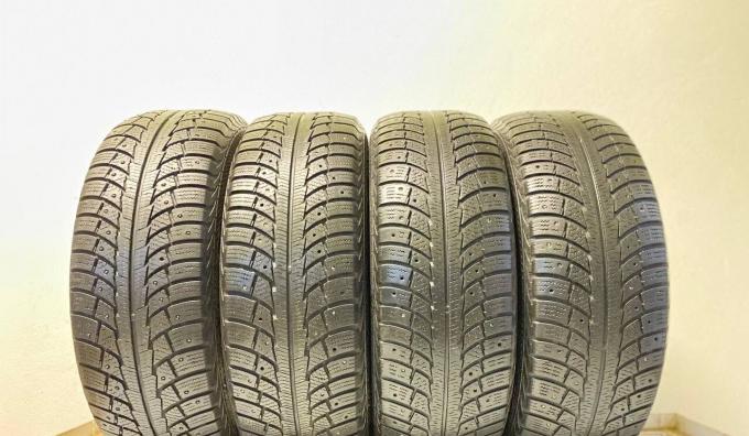 Gislaved Nord Frost 5 235/65 R17