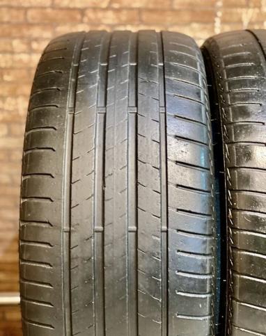 Bridgestone Turanza T005 255/40 R20