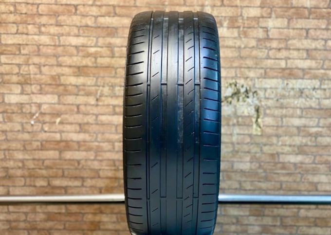 Kumho Ecsta PS71 235/45 R18