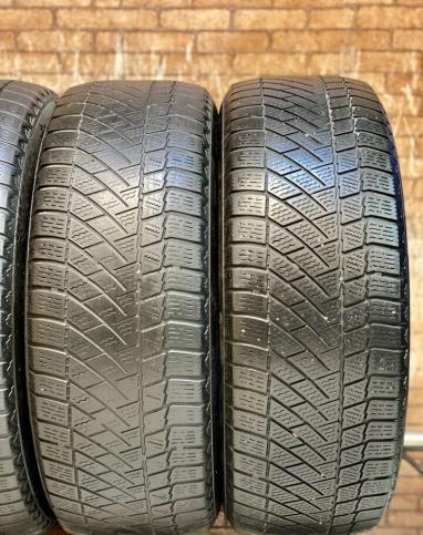 Continental ContiVikingContact 6 SUV 225/60 R17