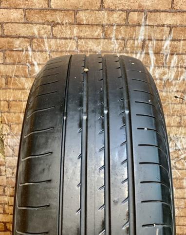 Yokohama Advan Sport V105 235/60 R18