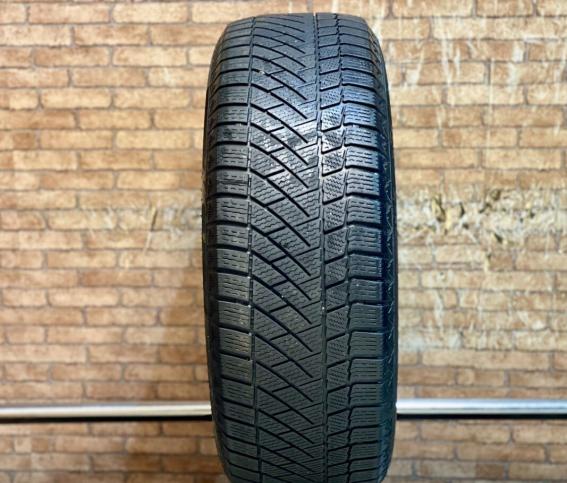 Continental ContiVikingContact 6 225/65 R17