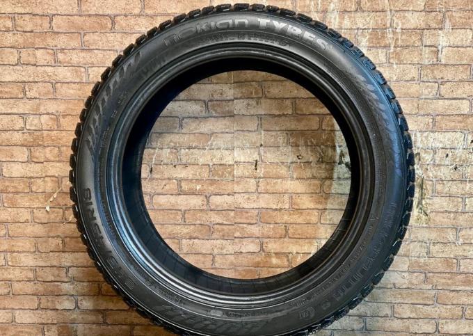 Nokian Tyres Hakkapeliitta 9 245/45 R18