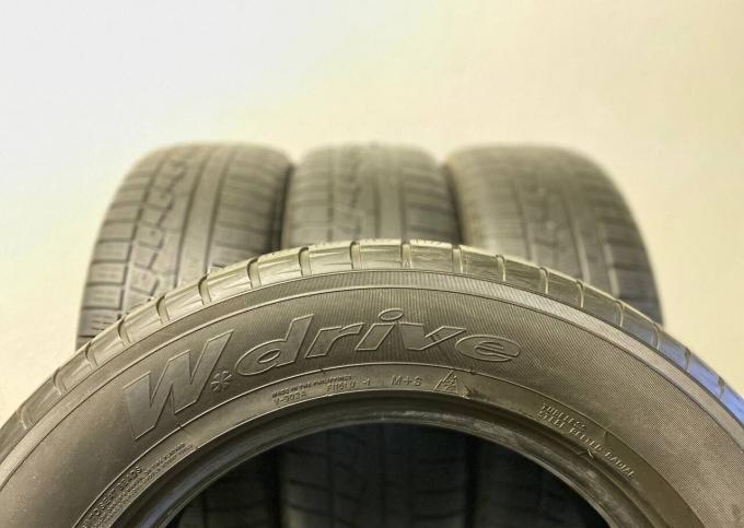 Yokohama W.Drive V902A 225/65 R17