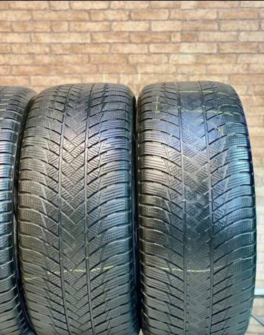 Bridgestone Blizzak LM-001 Evo 275/45 R20