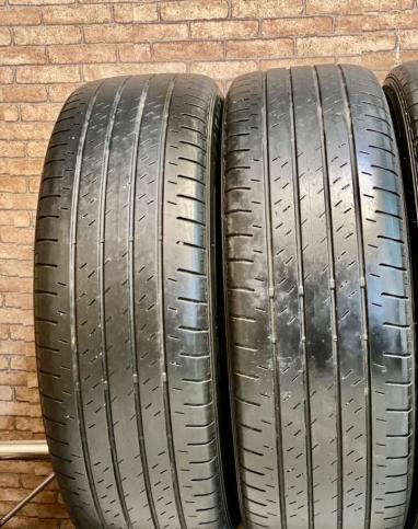 Bridgestone Alenza H/L 33 225/60 R18