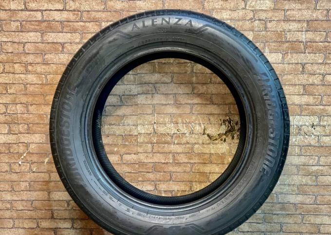 Bridgestone Alenza 001 255/55 R19