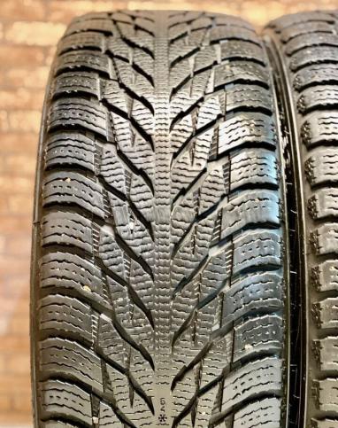 Nokian Tyres Hakkapeliitta R3 215/55 R18