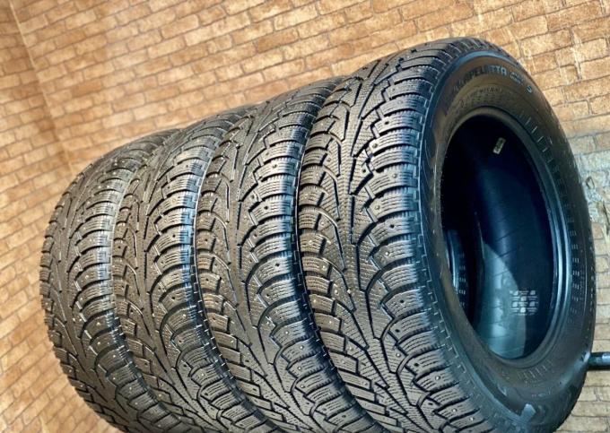 Nokian Tyres Hakkapeliitta 5 235/65 R17