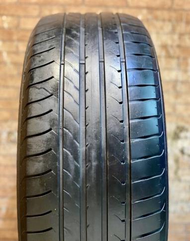 Goodyear EfficientGrip 235/55 R18