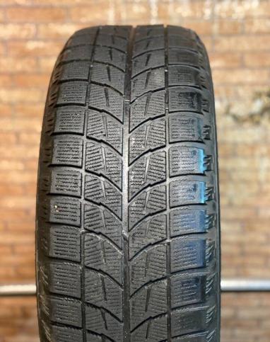 Bridgestone Blizzak WS-60 215/60 R16