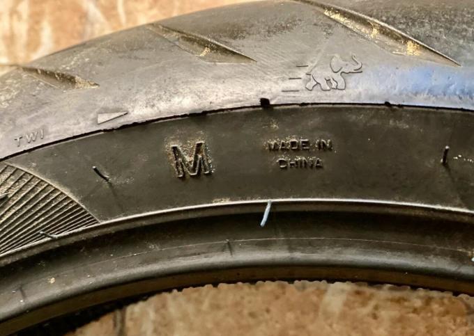 Мотошина 120/70 R17 Metzeler Roadtec Z8 No337