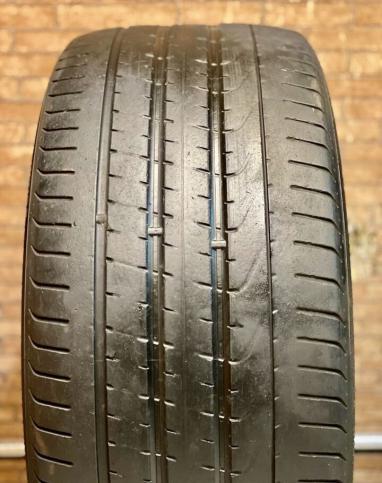 Pirelli P Zero 285/35 R22