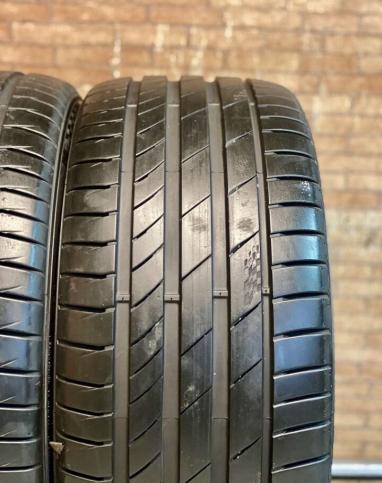 Kumho Ecsta PS71 275/40 R19