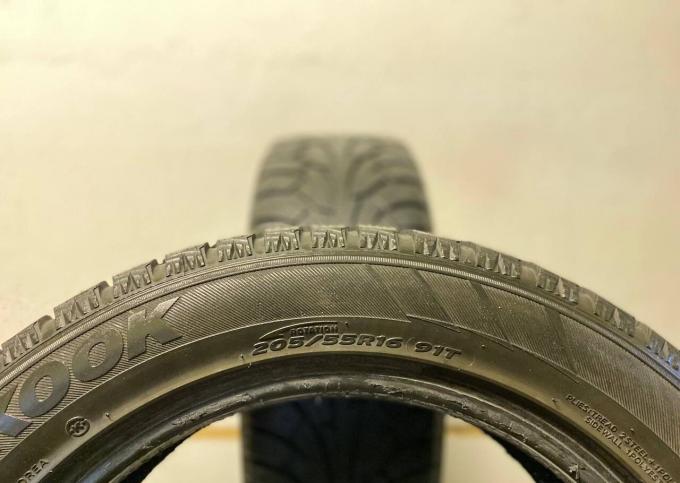 Hankook Winter I'Pike W409 205/55 R16