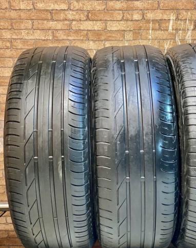 Bridgestone Turanza T001 225/50 R18