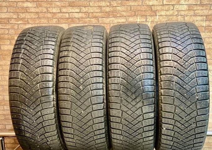 Pirelli Ice Zero FR SUV 225/65 R17