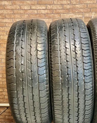 Nexen Roadian AT 4X4 RA7 235/70 R16