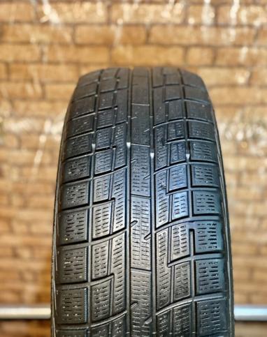 Yokohama Ice Guard IG30 195/60 R16