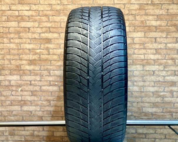 Bridgestone Blizzak LM-001 285/45 R21