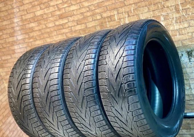 Nokian Tyres Hakkapeliitta R2 SUV 225/60 R17