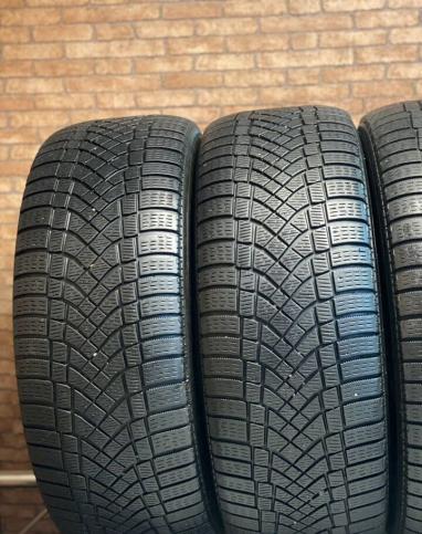 Pirelli Ice Zero FR SUV 265/60 R18