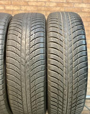 Bridgestone Blizzak LM-001 215/65 R17