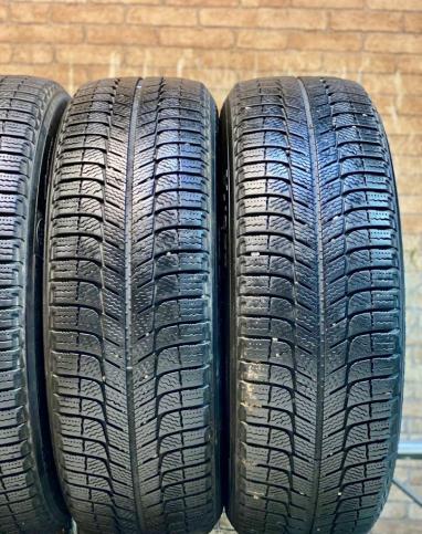 Michelin Latitude X-Ice XI2 215/65 R17