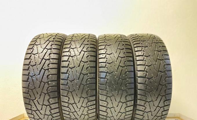 Pirelli Winter Ice Zero 225/65 R17