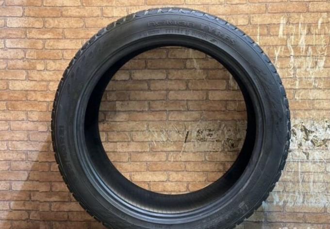 Nokian Tyres Hakkapeliitta 9 285/40 R21