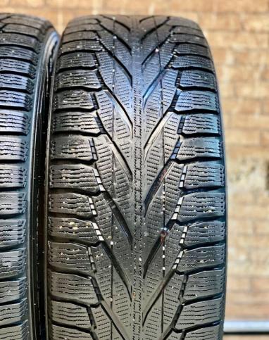 Nokian Tyres Hakkapeliitta R2 SUV 225/60 R17